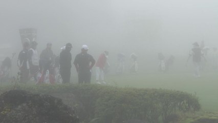 제주 기상 악화 'S-OIL 챔피언십' 결국 1R로 종료 / YTN