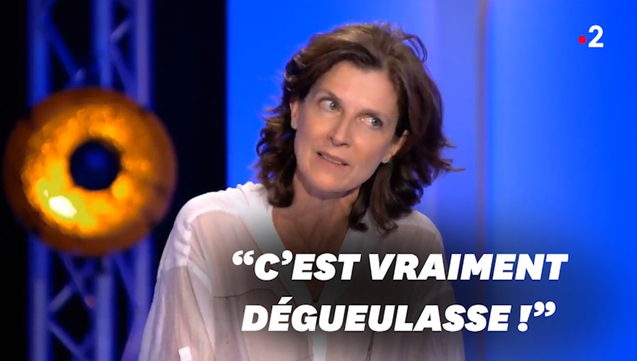 Dans "ONPC", l'écrivaine et prof Rebecca Lighieri juge "dégueulasse" les accusations de profs décrocheurs