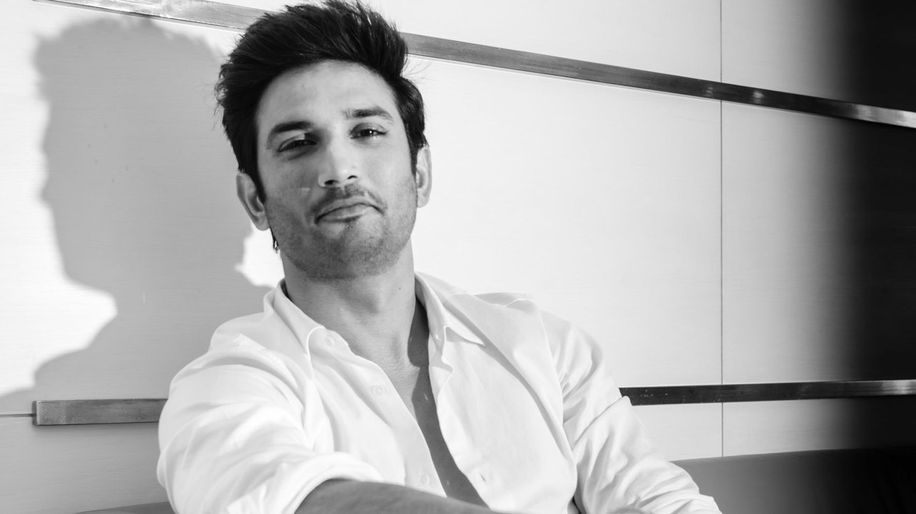 நடிகர் Sushant Singh Rajput தற்கொலை.. அதிர்ச்சியில் திரை உலகம்