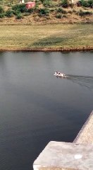 'उल्टी आ रही है' बोलकर दुल्हन ने पुल पर गाड़ी रुकवाई, ससुराल पहुंचने से पहले चंबल में लगाई छलांग