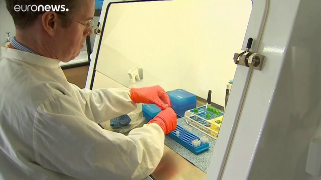 В Европе вакцину от коронавируса ждут к концу года