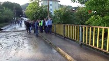 Aşırı yağışla yol çöktü, 7 köyün beldeye ulaşımı uzadı