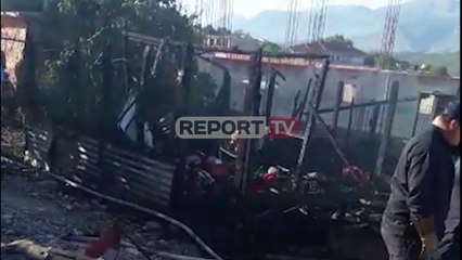 Report TV -Gjirokastër, gjyshi me sklerozë i vendos zjarrin kasolles së nipit