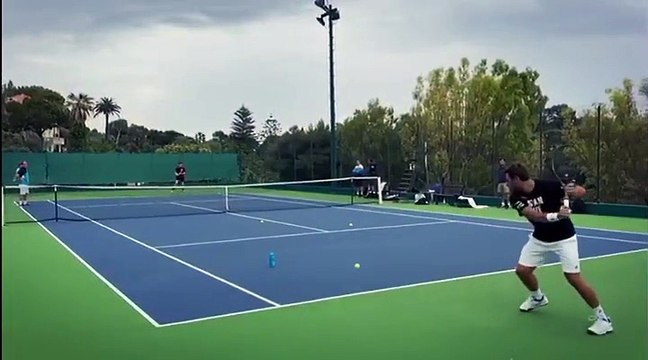 Jannik Sinner si allena con Stan Wawrinka (Credit: @Twitter @stanwawrinka)