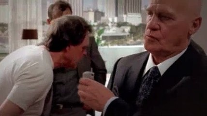 Prison Break S04E19 S.O.B.