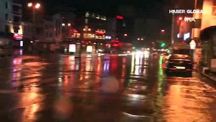 İstanbul'da beklenen yağış tüm kentte etkili oldu