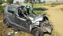 खड़े ट्रक में घुसी कार, चालक की मौत