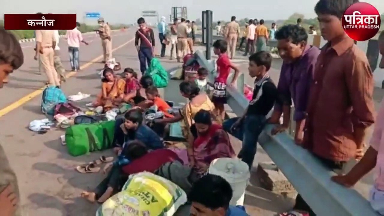 लखनऊ-आगरा एक्सप्रेस वे पर हादसा