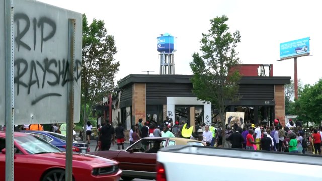 Atlanta: rassemblement sur le lieu où un homme noir a été tué par un policier blanc