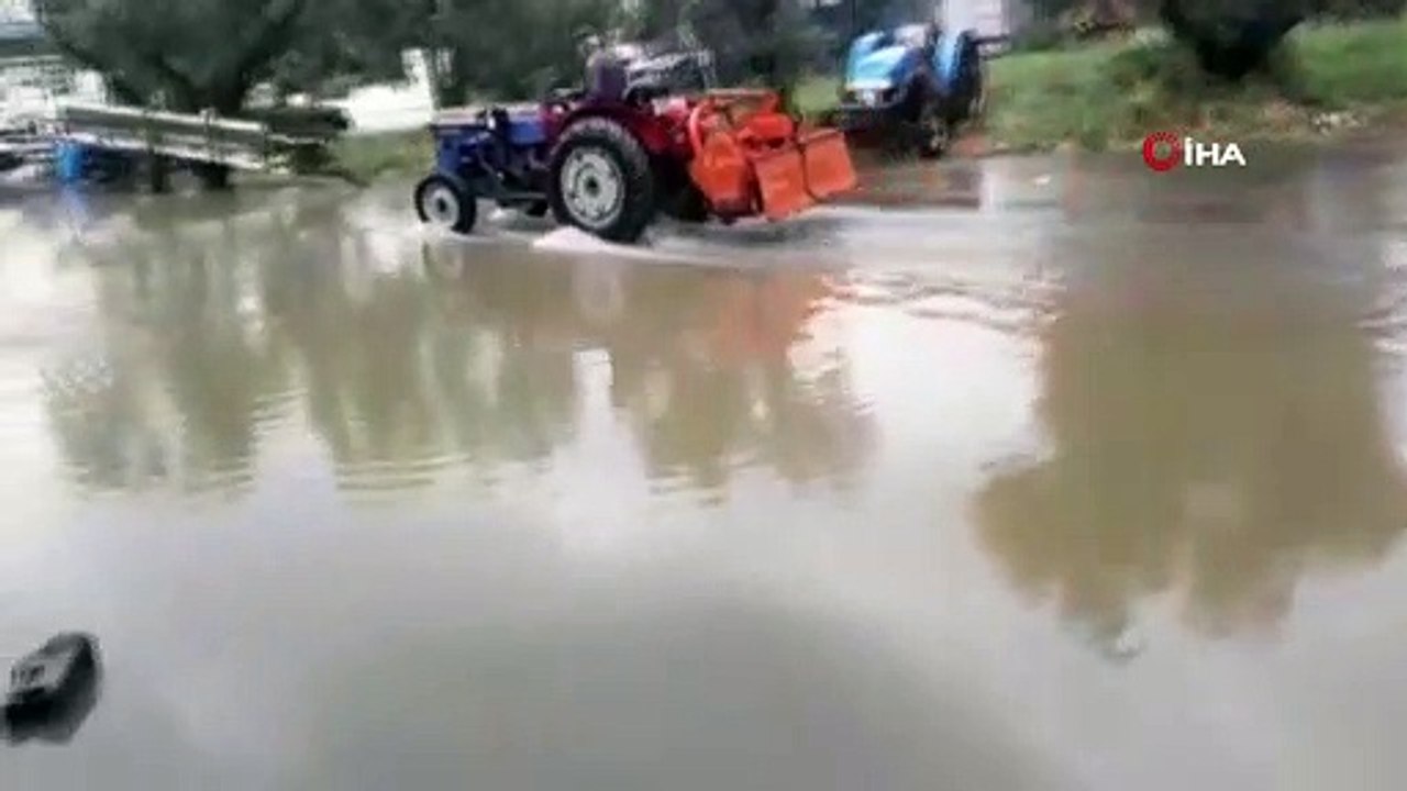 Bursa'nın İznik ilçesinde aşırı yağışlar sele neden oldu