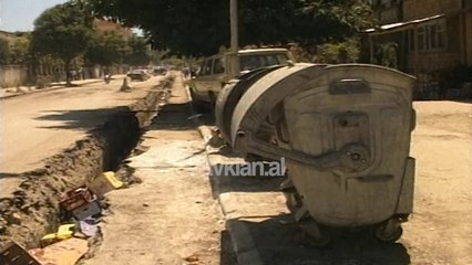 Nis shtrimi i rrugeve kryesore te kryeqytetit (6 Qershor 2000)