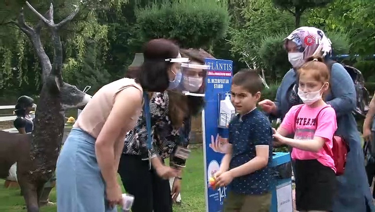 Özel gereksinimli öğrenciler okullarına kavuştu