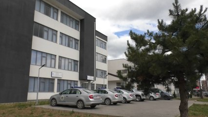 Policia është kudo duke vëzhguar për masat e sigurisë-Lajme