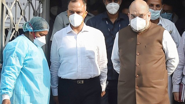 HM Shah reviews COVID 19 preparedness at LNJP Hospital Delhi