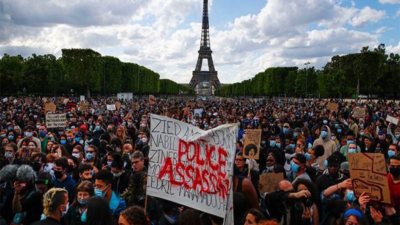 French President Macron refuses to 'erase' history by removing colonial