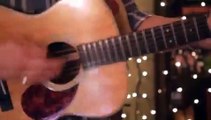 Avraham Chaim Kerendian - Guitarist - how to tune your guitar