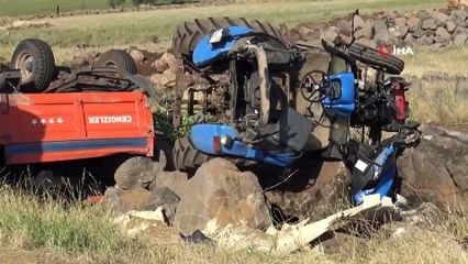 Mercimek yüklü traktör devrildi: 1 yaralı