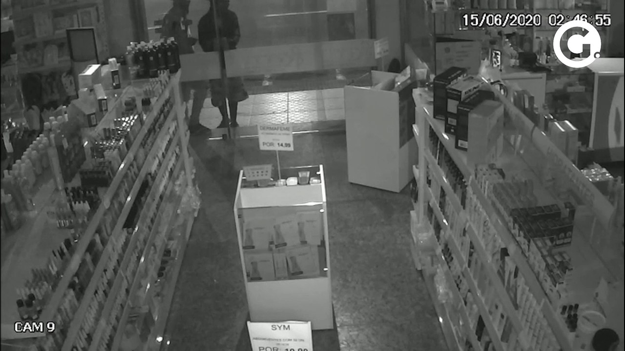 Dupla é presa depois de furtar lojas em Colatina