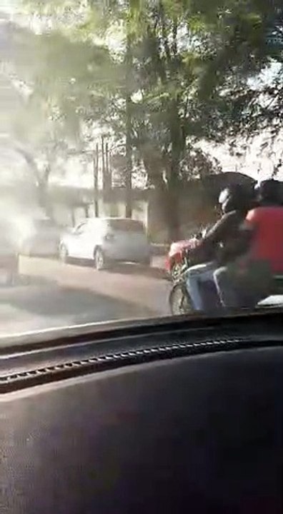 Masivas filas de vehículos a la espera de la venta de combustible en Resistencia tras los anuncios de Gobierno