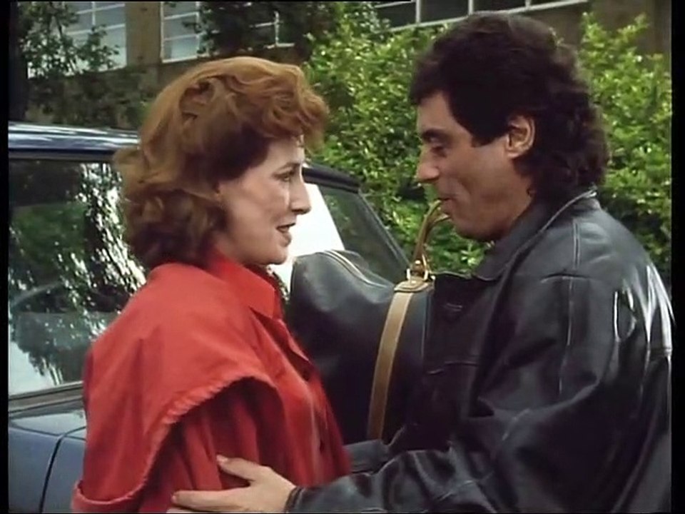 Lovejoy S02E01 Just Deserts