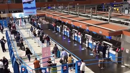 Sabiha Gökçen Havalimanı'nda haftalar sonra en yoğun gün yaşanıyor (Röportajlar eklendi) - İSTANBUL