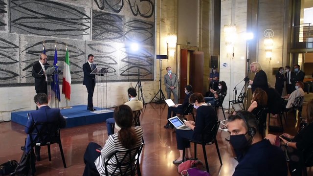 İtalya ve Fransa dışişleri bakanları, Avrupa'da turizm ve Libya'yı görüştü