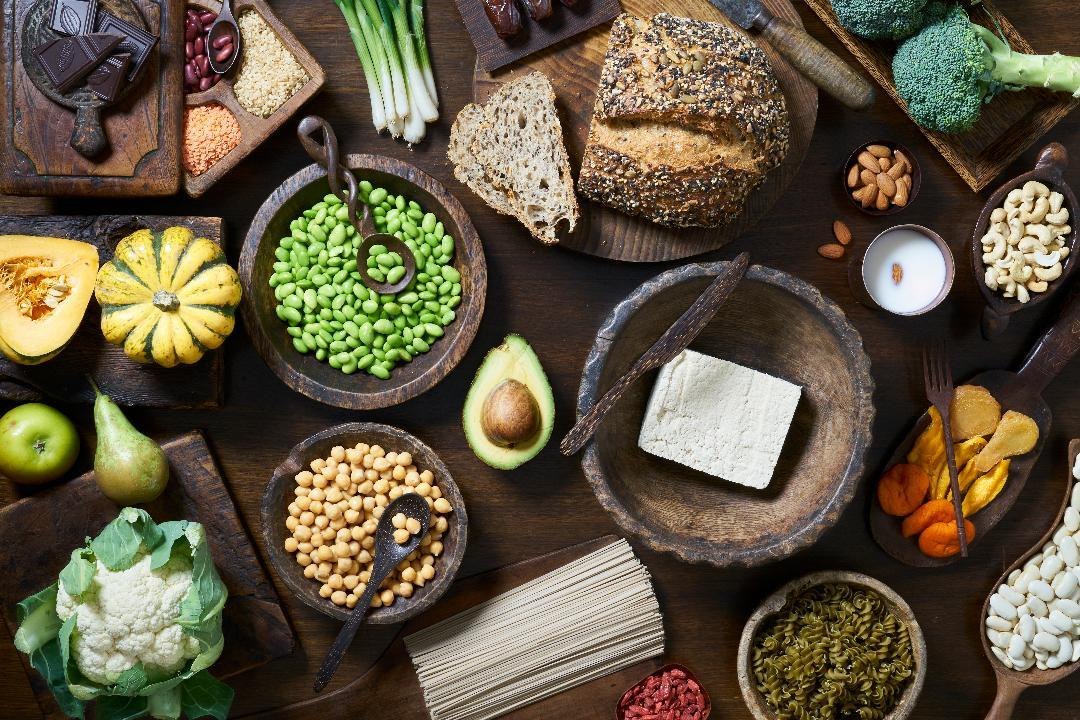 Here’s What a Harvard Cancer Doctor Eats Daily to Prevent Disease