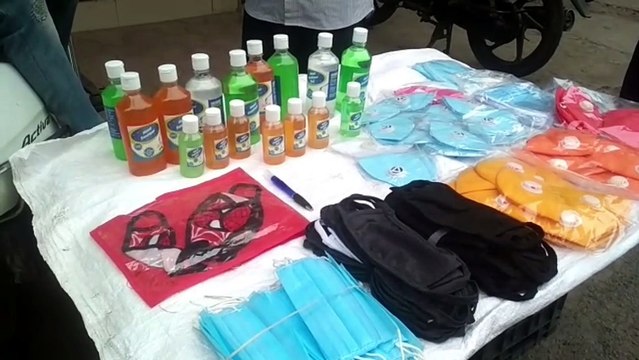 कोरोना असर: सड़कों पर सजी दुकानें, धड़ल्ले से बिक रहा अमानक सामान