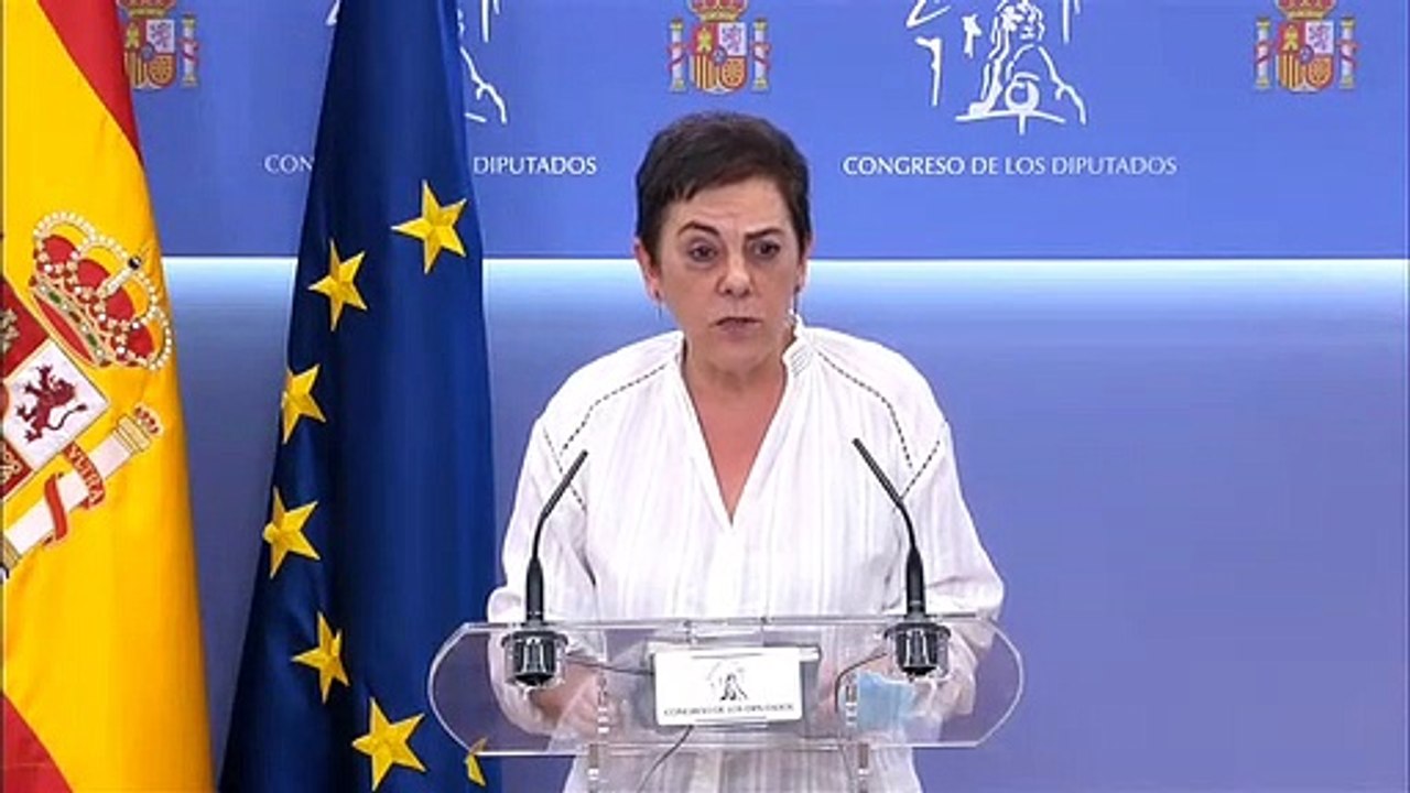 Bildu reta al PSOE a retirar los retratos de Ju...