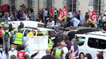 Reportage - Les soignants manifestent pour obtenir plus de moyens