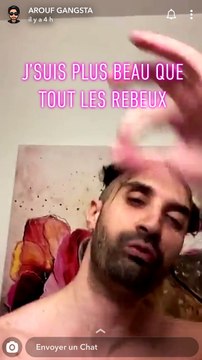 Arouf Gangsta pourchassé par des meufs il s'échappe de justesse