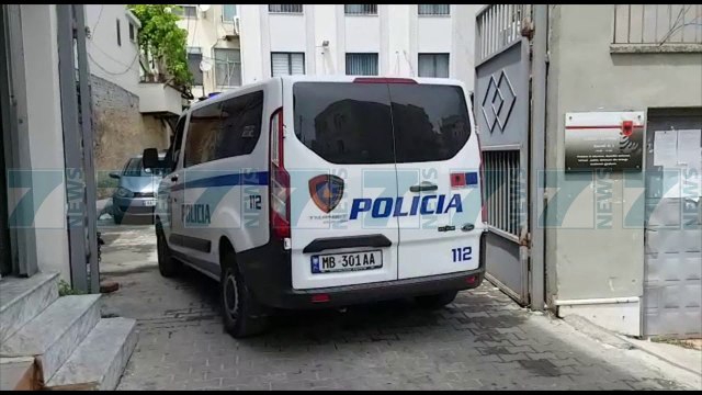LIHET NE BURG SHOFERI I KAMIONIT, «S´KAM LIDHJE ME 500 MIJE EUROT» - News, Lajme - Kanali 7