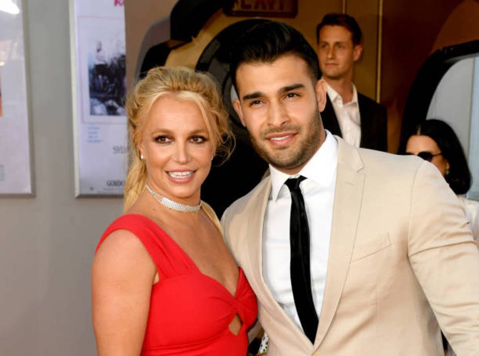 Britney Spears Gave Herself Bangs
