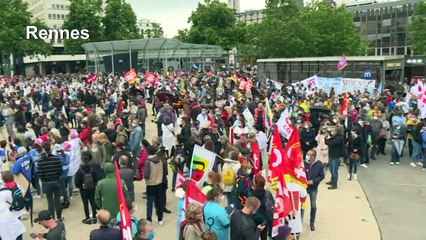 France: les soignants dans la rue pour rappeler Macron à ses promesses