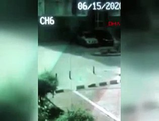 60 yaşındaki sürücünün 9 yaşındaki çocuğu darp anı kamerada!