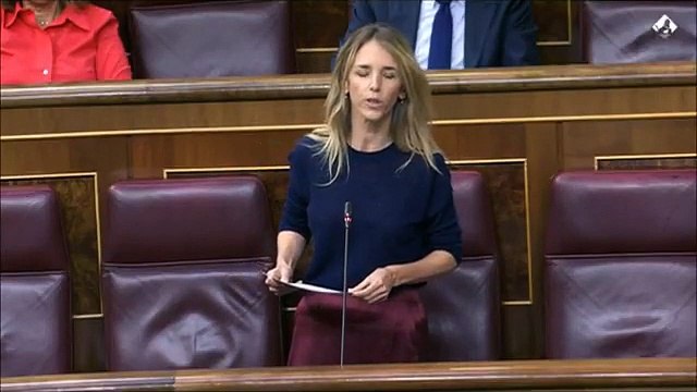 Cojan las palomitas: Nuevo repaso de Cayetana Álvarez de Toledo a Carmen Calvo, a este paso Carmen Calvo va a echar de menos incluso las semanas que pasó en la Clínica Ruber