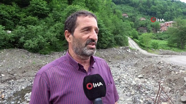 Bir yıl önce yaşanan sel felaketinden sonra Çamlıktepe’den geriye yıkıntılar ve acı hatıralar kaldı