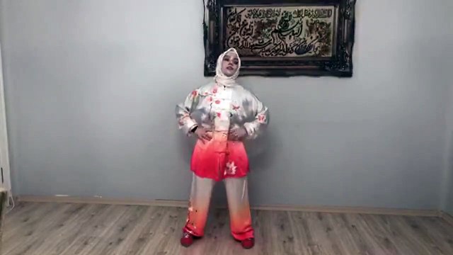 Dünya Şampiyonu Elif Akyüz ile Wushu Taiji Antremanı