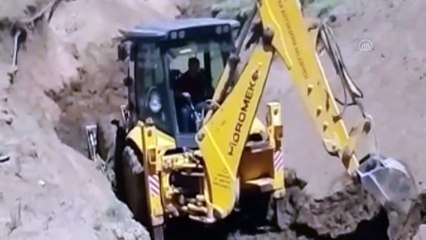 Özalp'ta meradaki hayvanların su ihtiyacı giderildi - VAN