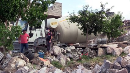 Evinin bahçesindeki foseptiğe düşen kişi yaralandı - KAYSERİ