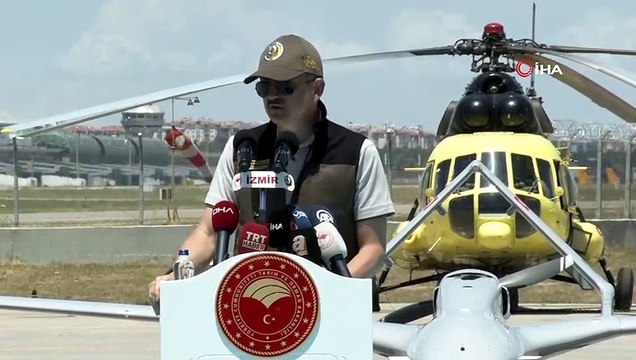 Tarım ve Orman Bakanı Bekir Pakdemirli, yangın uçağı tanıtım toplantısına katıldı