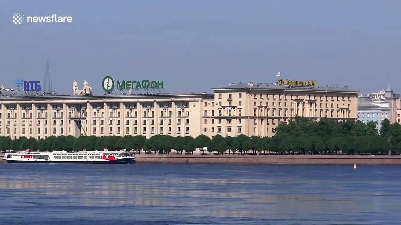 Air show rehearsal over St. Petersburg ahead of Victory Day