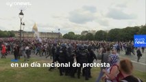 Polémica en Francia por los enfrentamientos con la policía en la manifestación de sanitarios