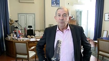 Le maire de Marignane Éric Le Dissès se demande si les écoles pourront rouvrir