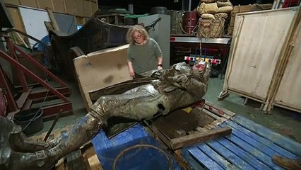 Bristol statue saved from harbour and paint will be kept
