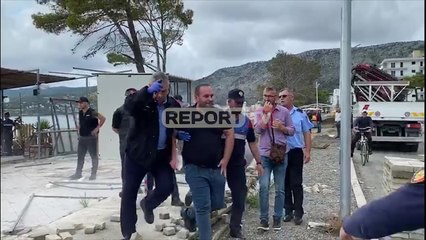 Gazetari i Report TV në Lezhë shoqërohet në polici, po raportonte për aksionin e IKMT në Shëngjin