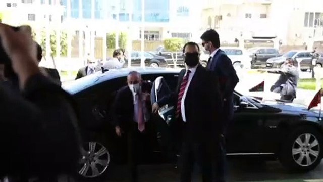 أنقرة تتحدى فرنسا ومصر وترسل وفدا وزاريا رفيعا إلى طرابلس للقاء السراج