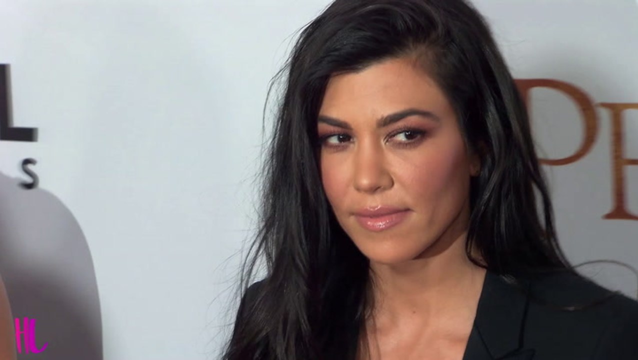 Kylie Jenner Massive Pink Jet Revealed By Khloe Kardashian