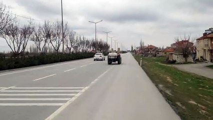 traktöre Arkadan bağlamalı tonluk ilaç makinesi