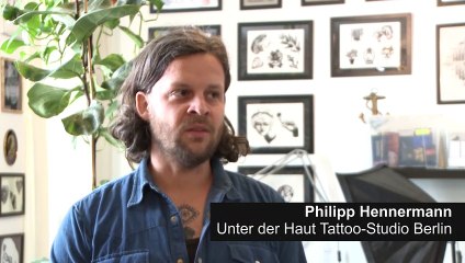 Tattoos bald weniger bunt? Szene in Aufruhr